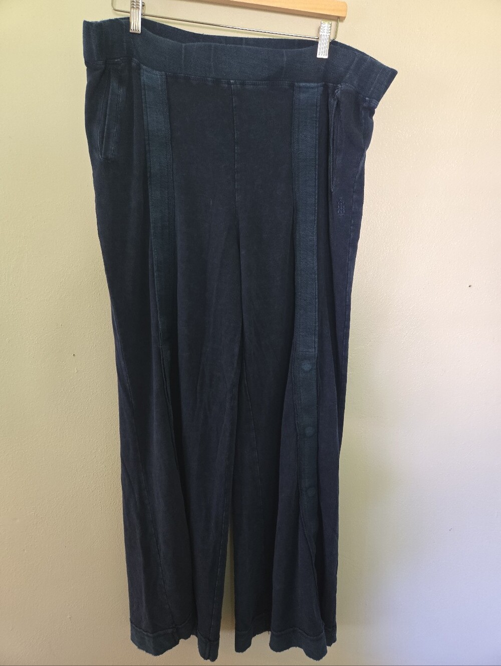 Free People Movement Snap Leg Oversized Lounge Pant Navy Blue L